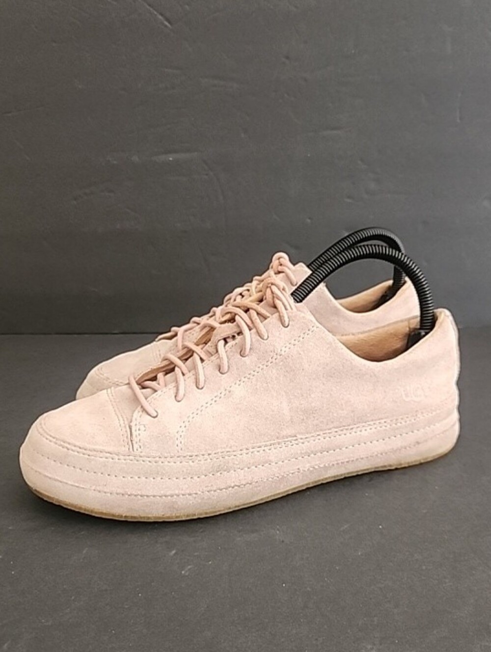 UGG Blake Women's Pink Suede Lace Up Low Top Casual Sneaker Shoes Size 7.5